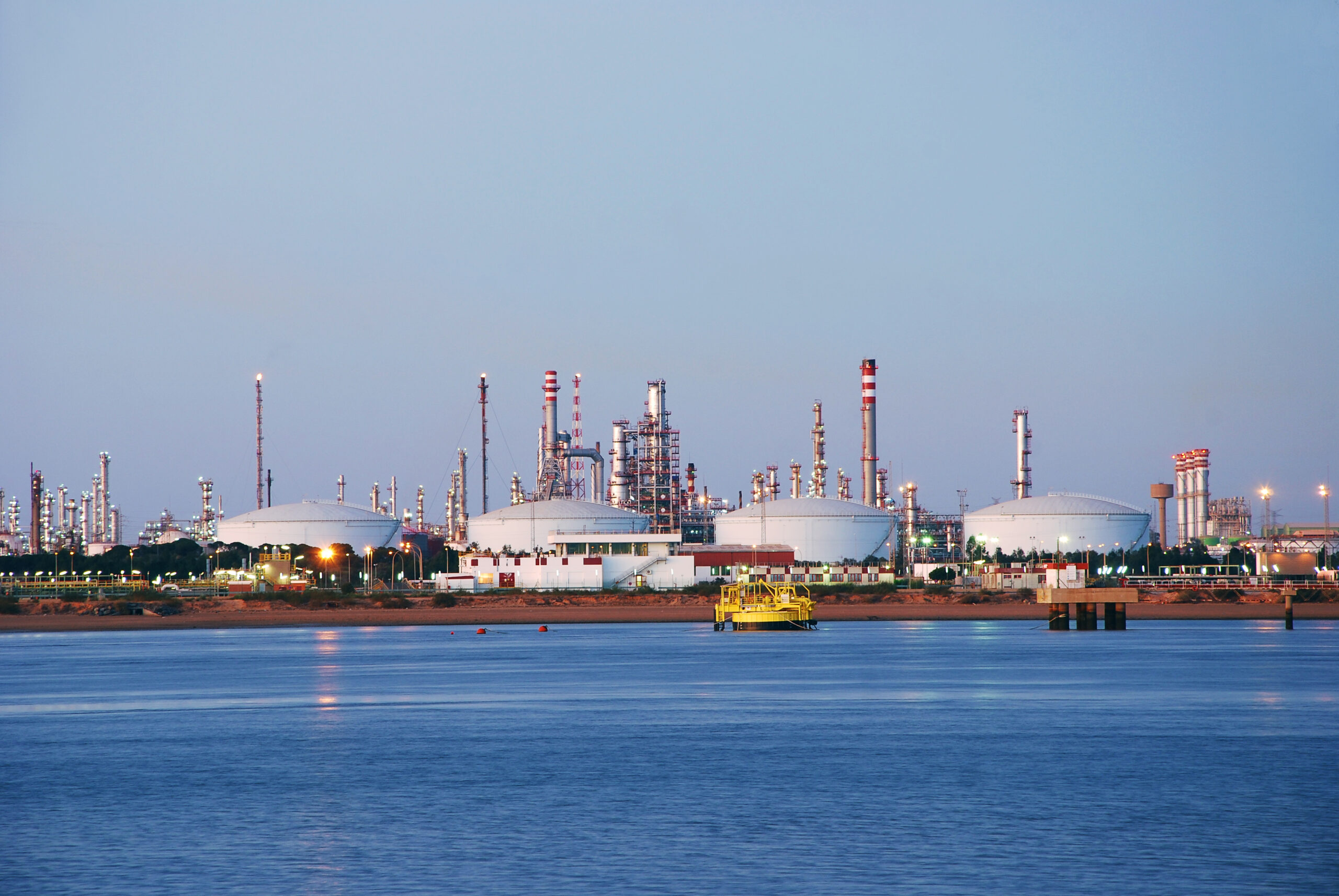 OIL & GAS <BR> On/Off – Shore